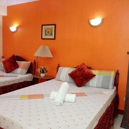 D'Lucky Garden Inn & Suites Tiniguiban Exteriör bild