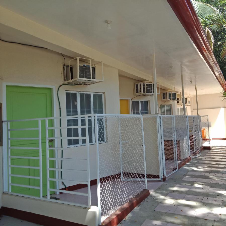 D'Lucky Garden Inn & Suites Tiniguiban Exteriör bild