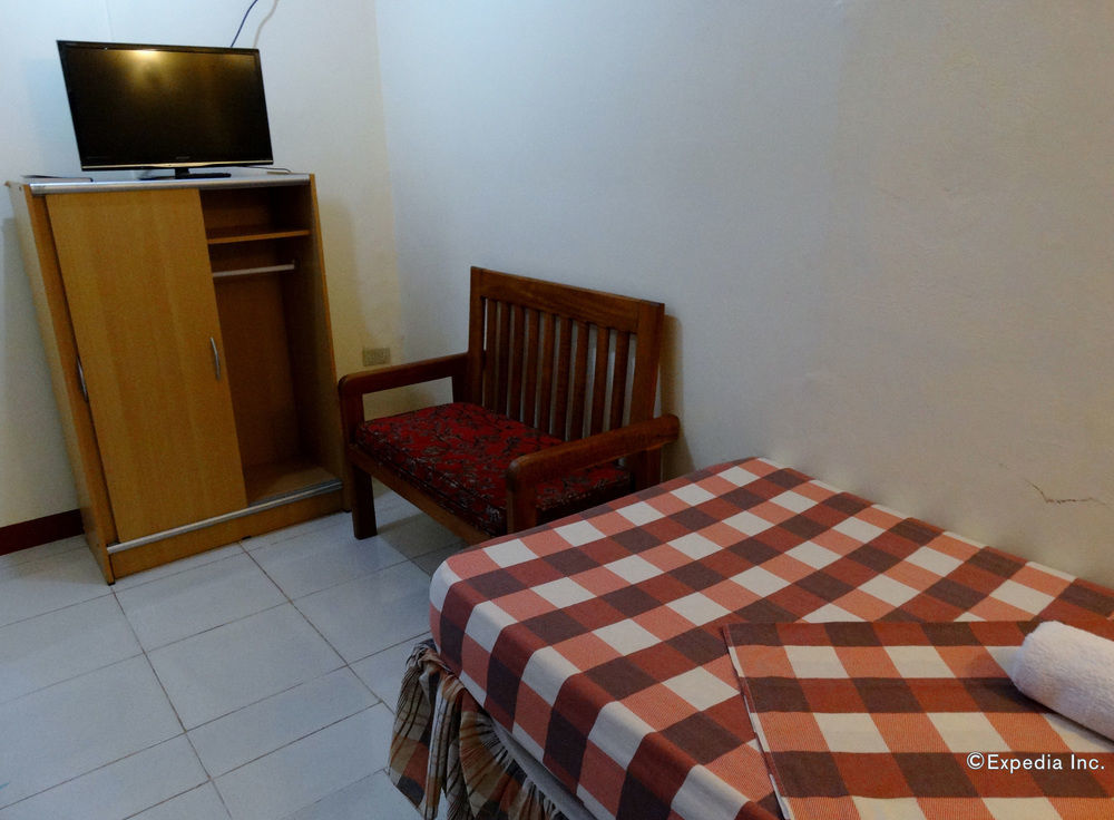 D'Lucky Garden Inn & Suites Tiniguiban Exteriör bild