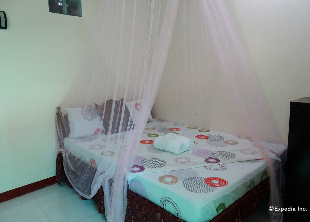 D'Lucky Garden Inn & Suites Tiniguiban Exteriör bild