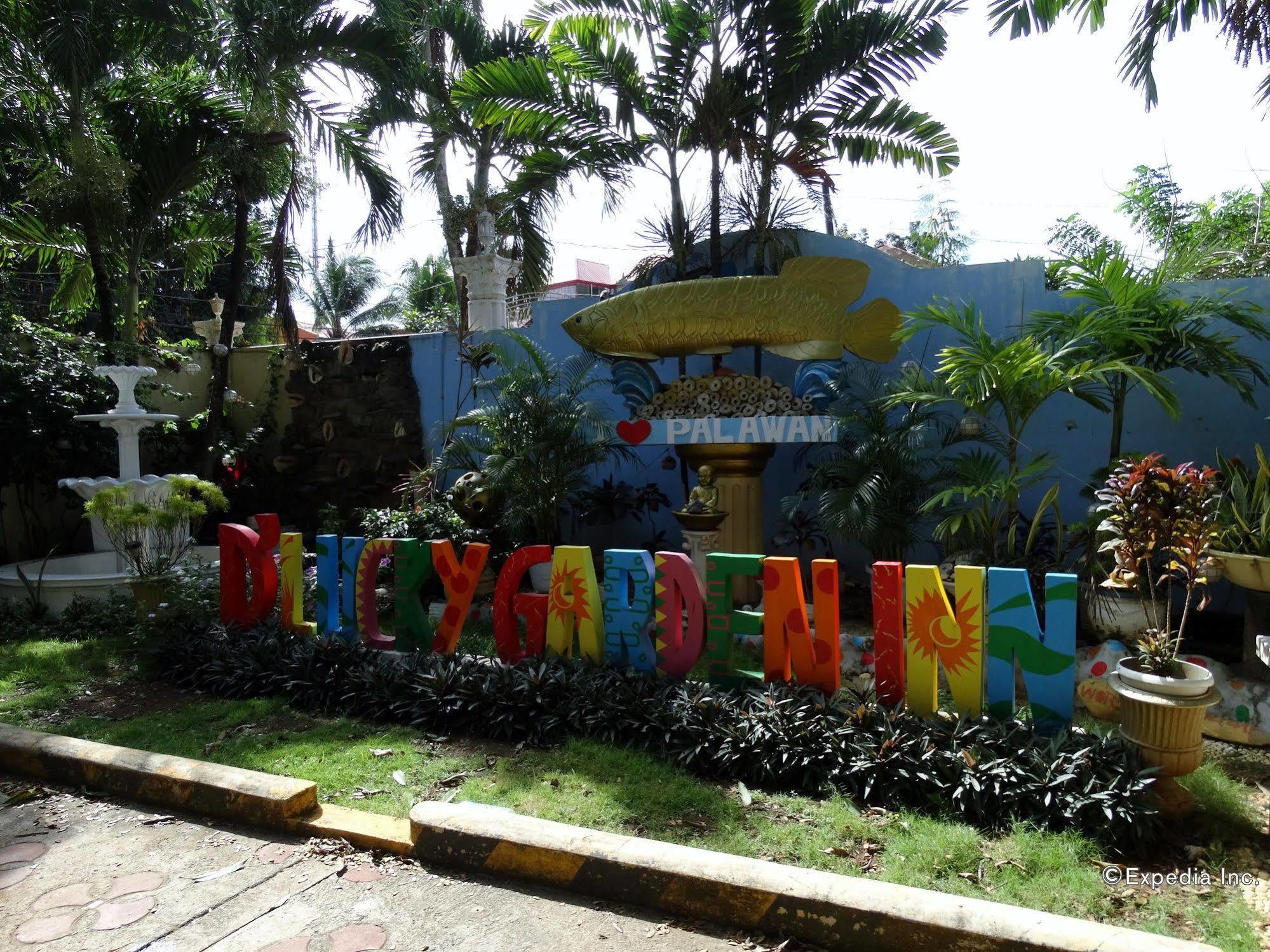 D'Lucky Garden Inn & Suites Tiniguiban Exteriör bild