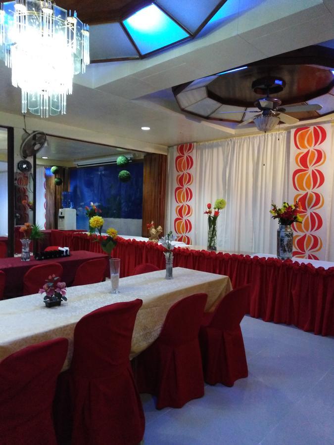D'Lucky Garden Inn & Suites Tiniguiban Exteriör bild