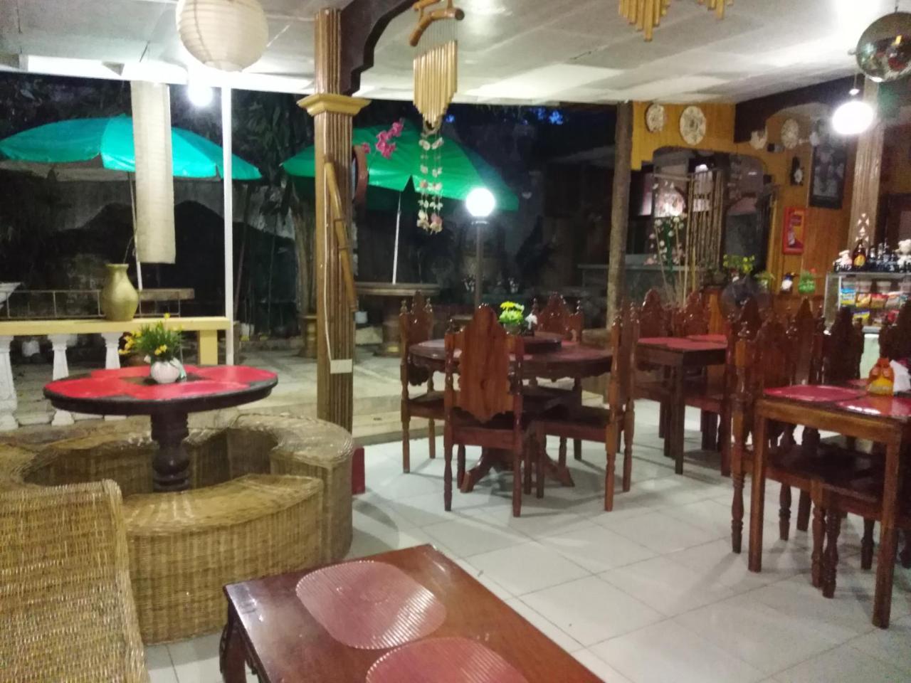 D'Lucky Garden Inn & Suites Tiniguiban Exteriör bild
