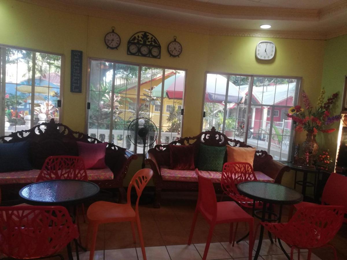 D'Lucky Garden Inn & Suites Tiniguiban Exteriör bild